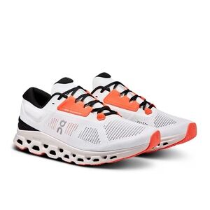 On Women's Cloudstratus 3 Running Shoes